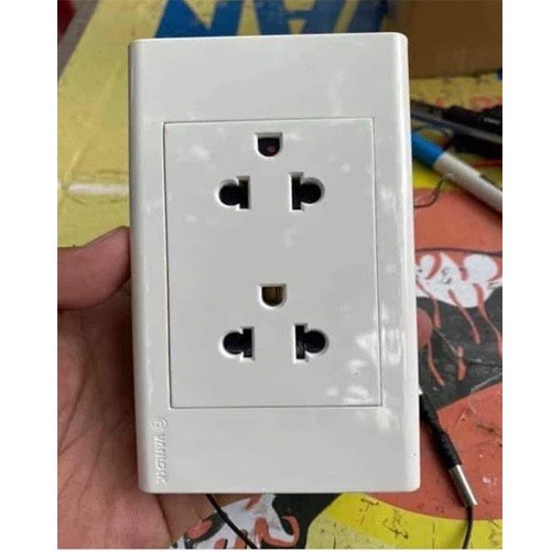 z3935407674127_3b786188a700868a4a63b208422e3181